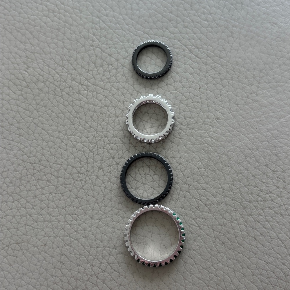 Lisa Freede Ring Bundle - Picture 3 of 3
